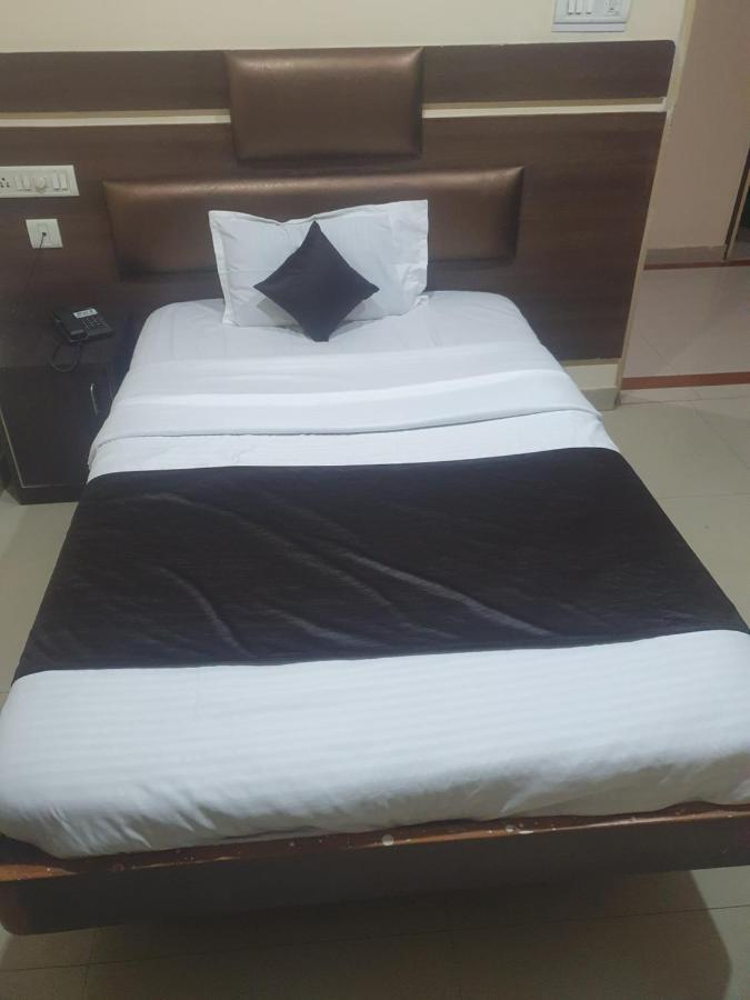 Hotel Anmol Ambikapur Exterior photo